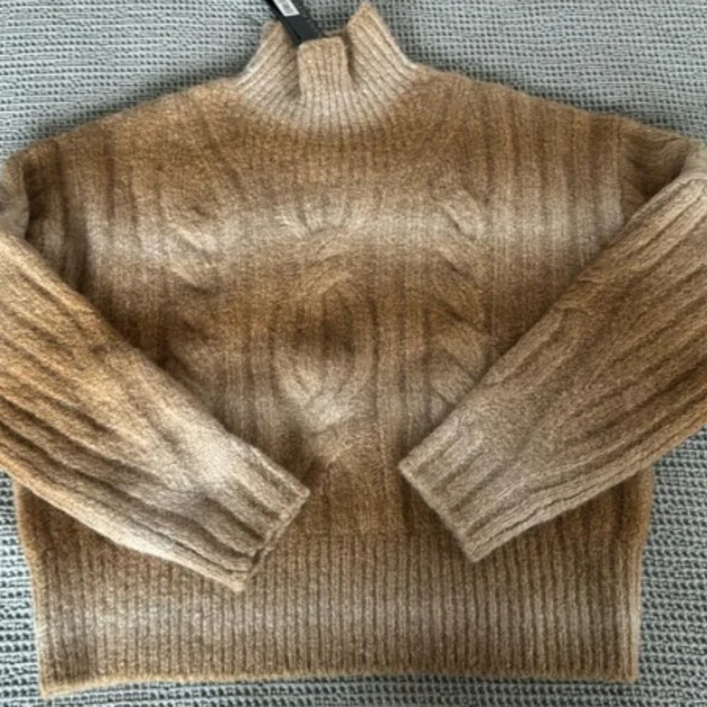 NWT Banana Republic Celeste Ombre Sweater - M